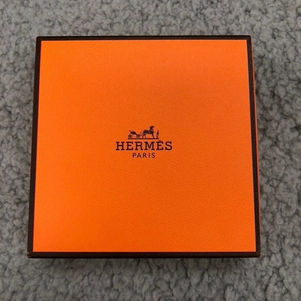 Authentic Hermes Orange Gift Box Empty Square 3.25x3.25x.75 Small Storage